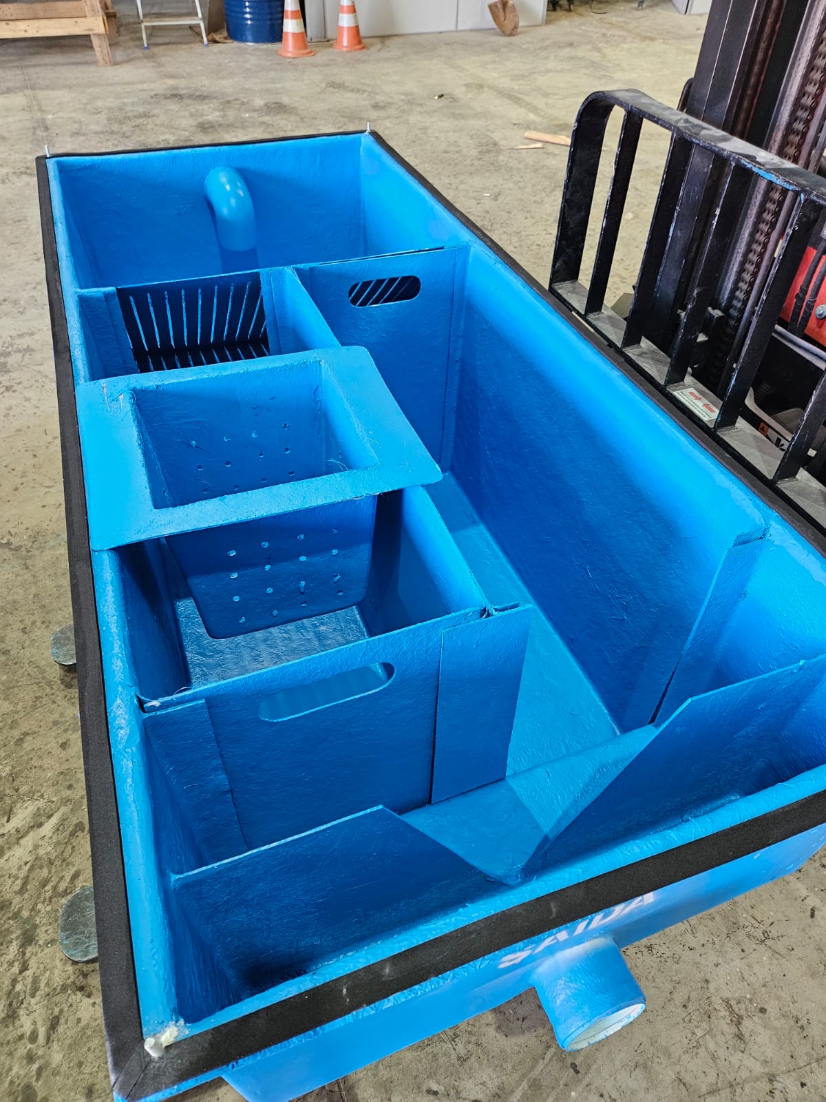 Caixa Gradeada 200x80x60_1